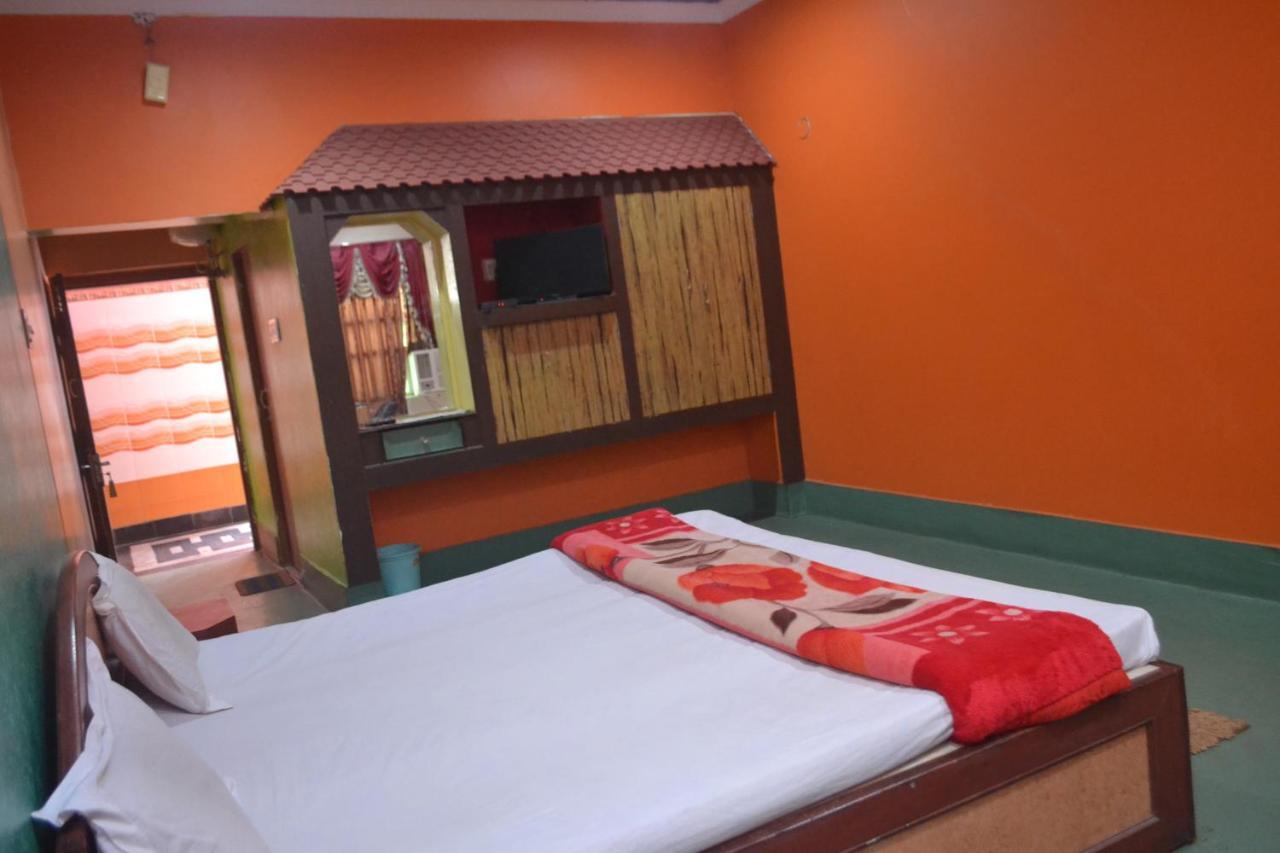 Hotel Golden Palace Kendrapara Exterior photo